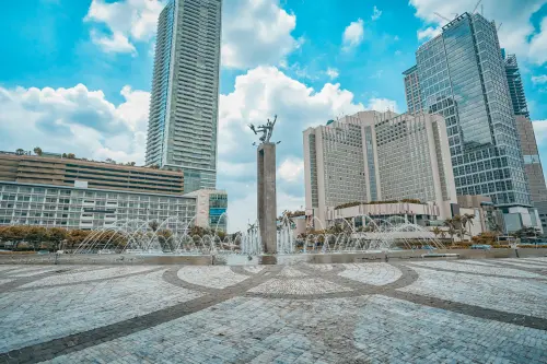 Kontribusi Sektor Properti Terhadap Pertumbuhan Ekonomi Nasional | KF Map – Digital Map for Property and Infrastructure in Indonesia